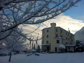 Отель Hotel Diana, Аоста